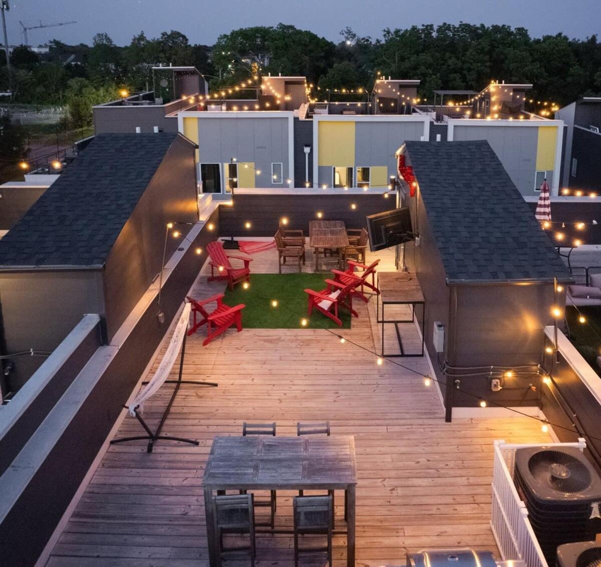 Carrie Underwood'S East Side Rooftop Game Room Nashville Exteriér fotografie